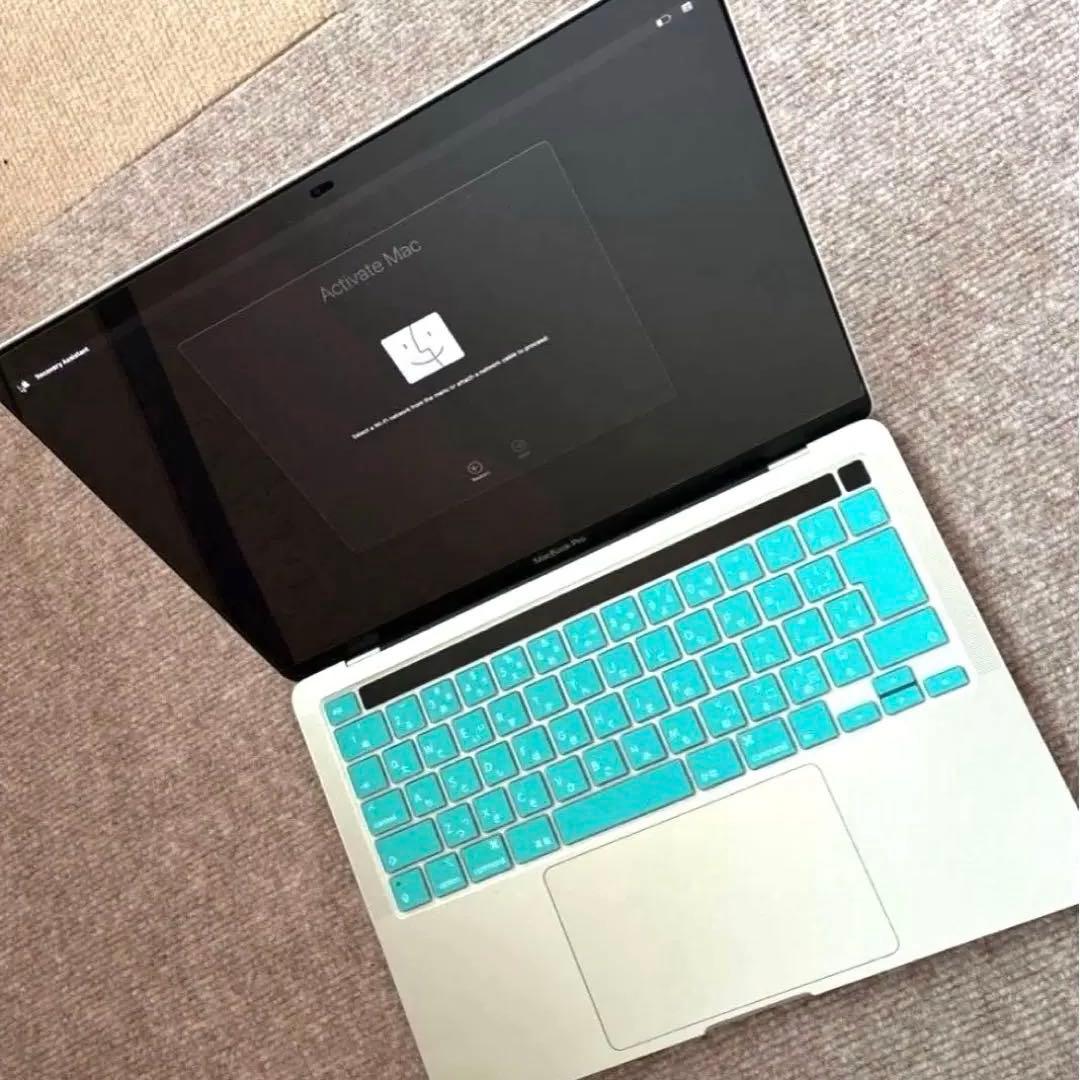 【ほぼ新品】【付属品等色々あり】M2 8GB/512GB MacBook Pro