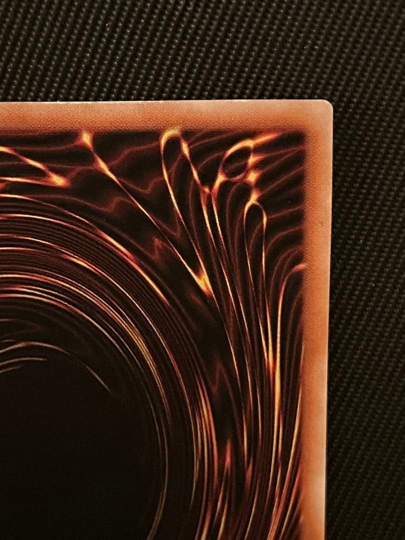 遊戯王　真紅眼の黒竜 25thシークレットレア PRIDE 絵違い　日版