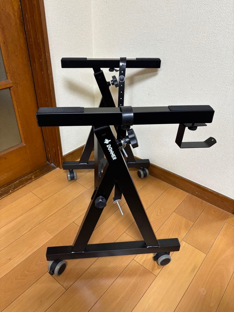 アラビックヤマト　Donner キーボードスタンド 黒