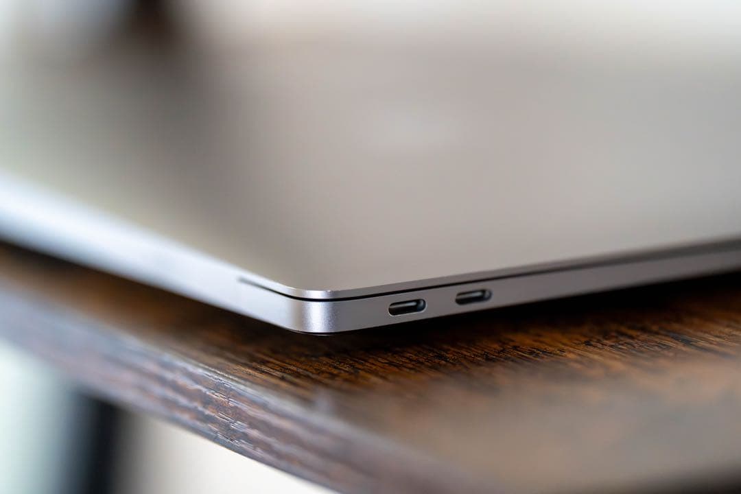 Apple MacBook シルバー USB-Cポート