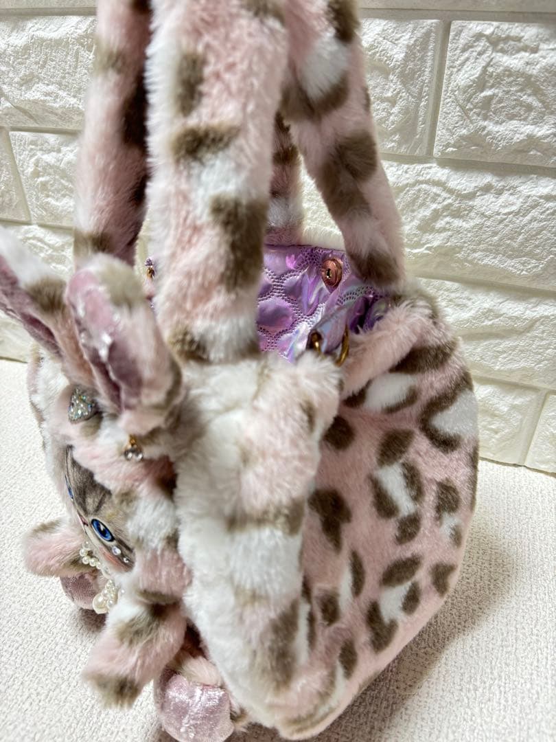 山*ば様 コヤンイサムチョン　ファーバッグ　ヒョウ柄ピンク　ルミちゃん