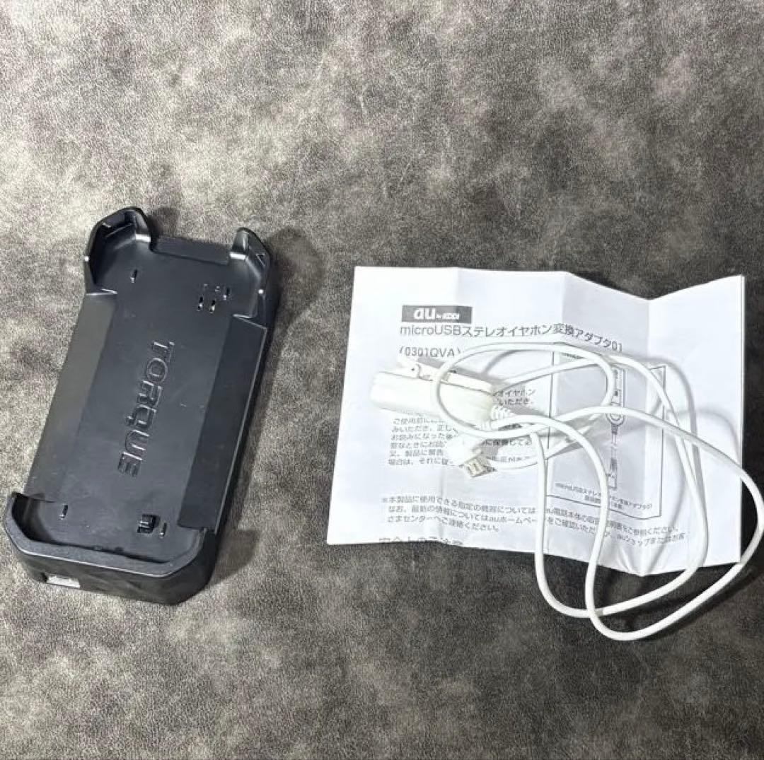 スマートフォン本体 au TORQUE X01 KYF33