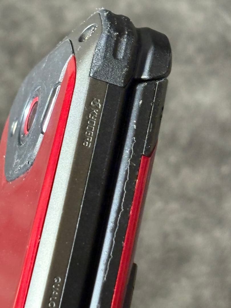 スマートフォン本体 au TORQUE X01 KYF33