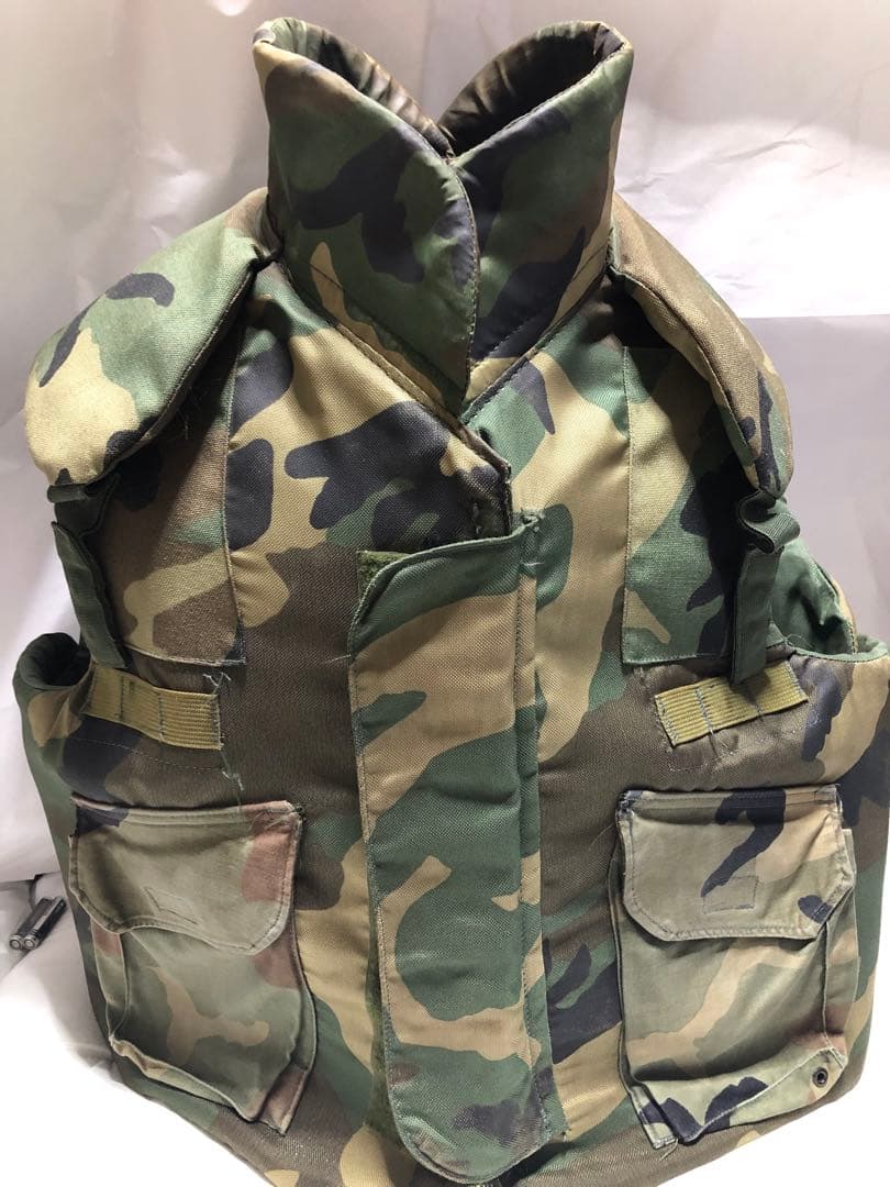 PASGT アーマー ボディアーマー 実物 米軍 後期型　防弾　防災　本物