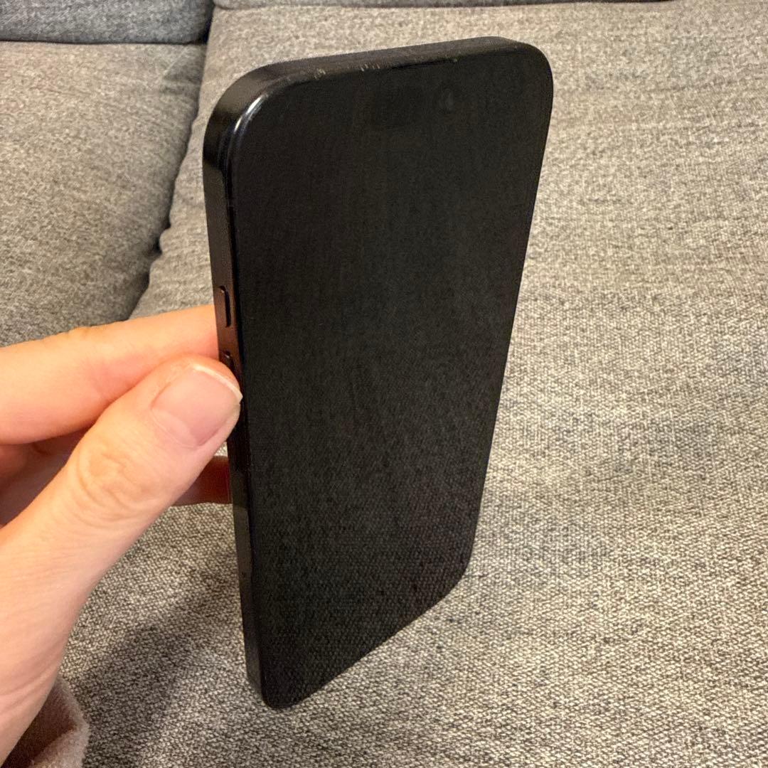 iPhone 16 Pro 512GB ブラックチタニウム