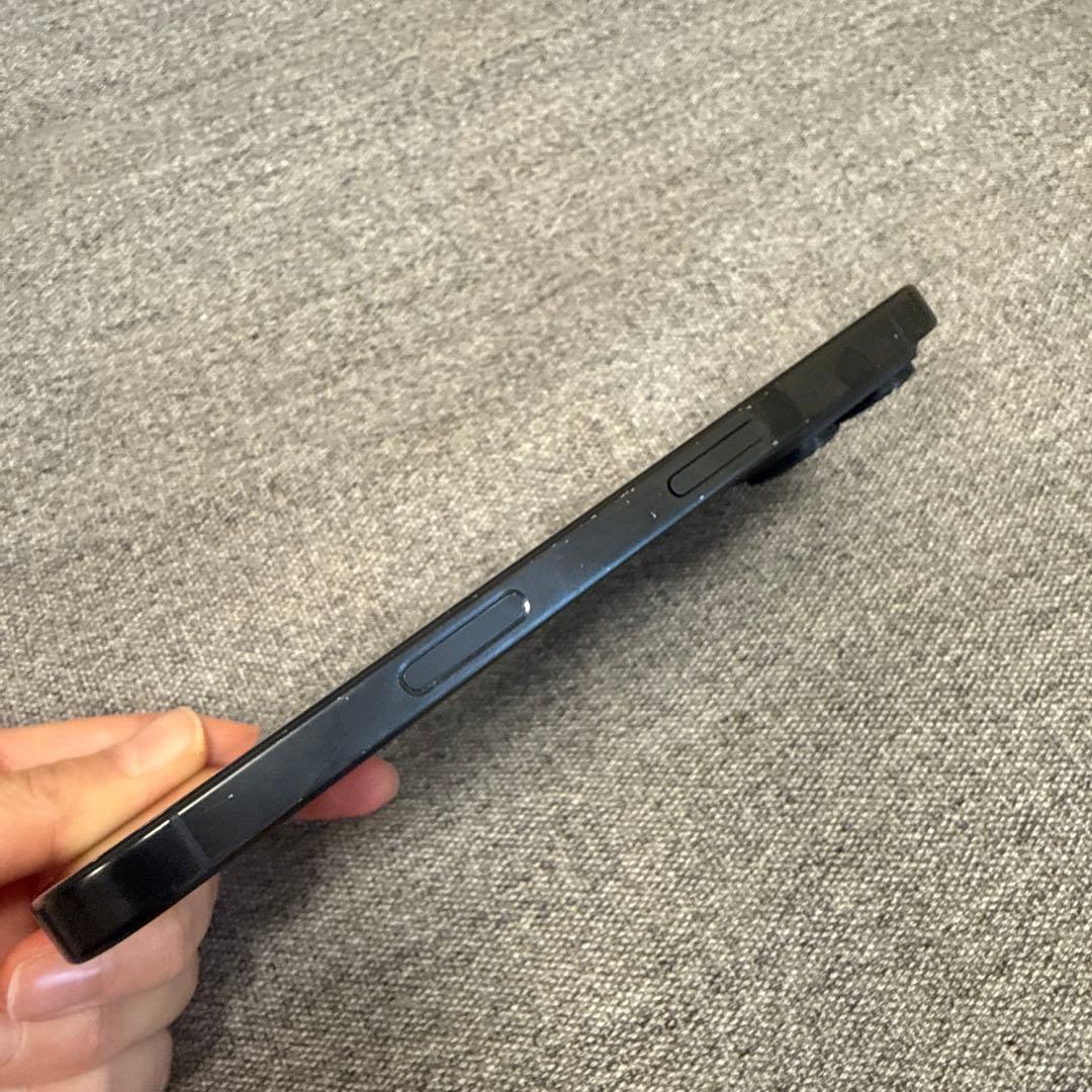 iPhone 16 Pro 512GB ブラックチタニウム