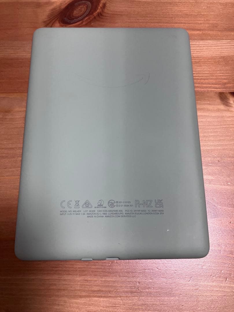 美品 Kindle Paperwhite シグネチャー 32GB キンドル