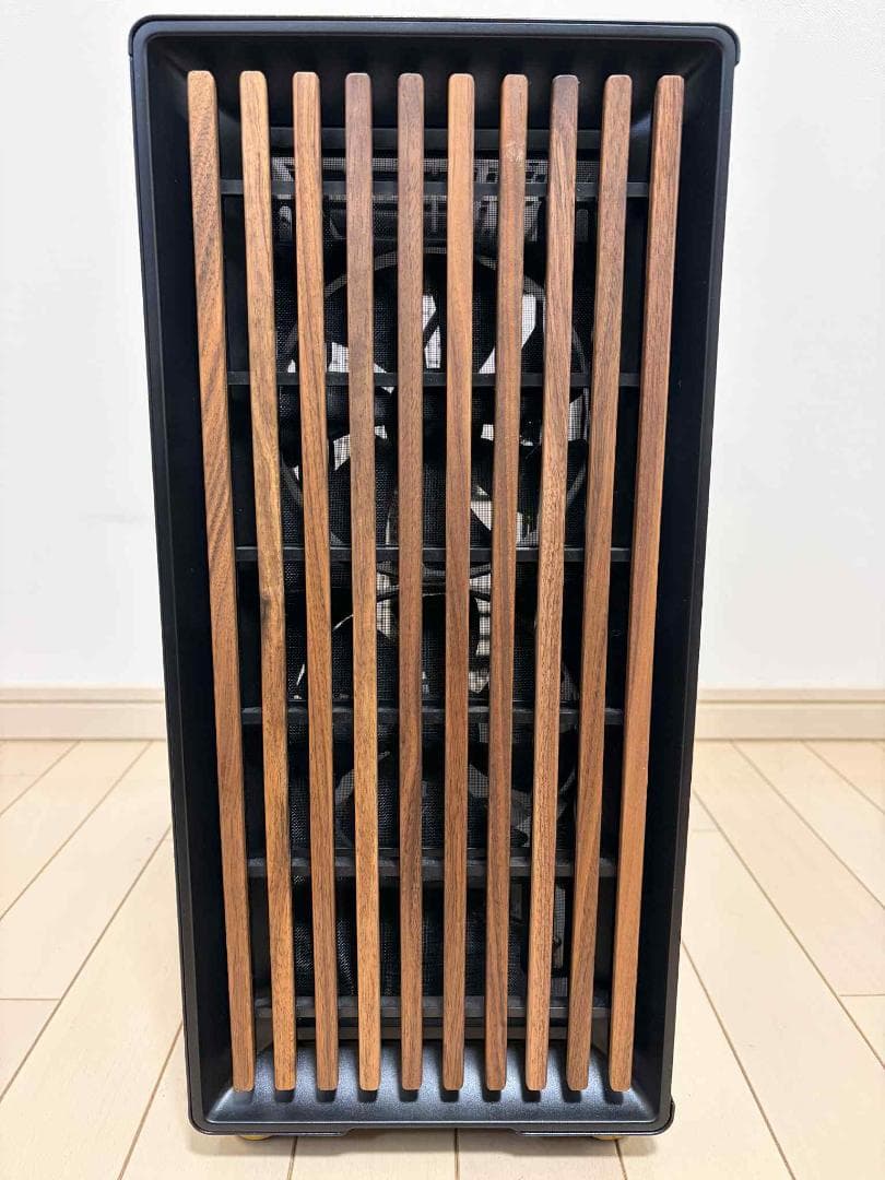 PCケース(自作PC用) Fractal Design North Charcoal Black