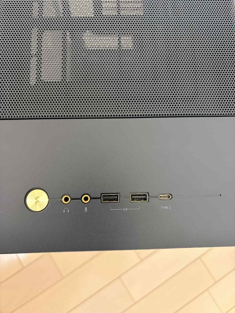 PCケース(自作PC用) Fractal Design North Charcoal Black