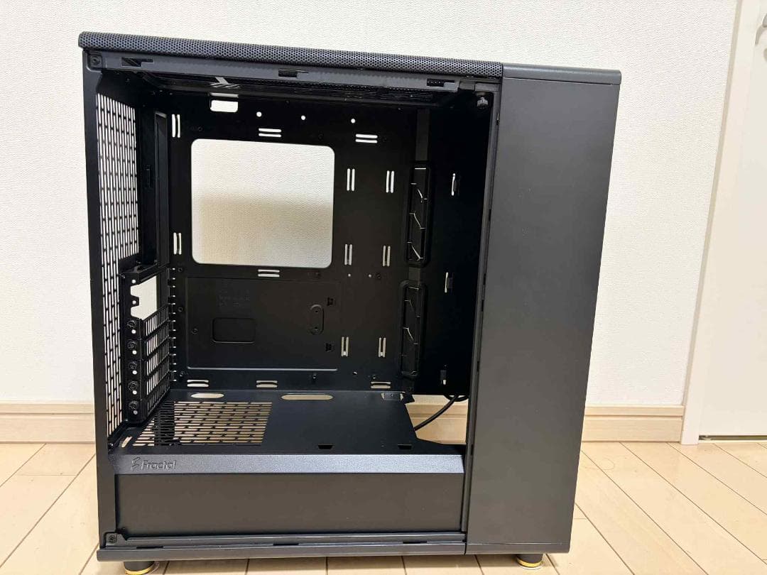 PCケース(自作PC用) Fractal Design North Charcoal Black
