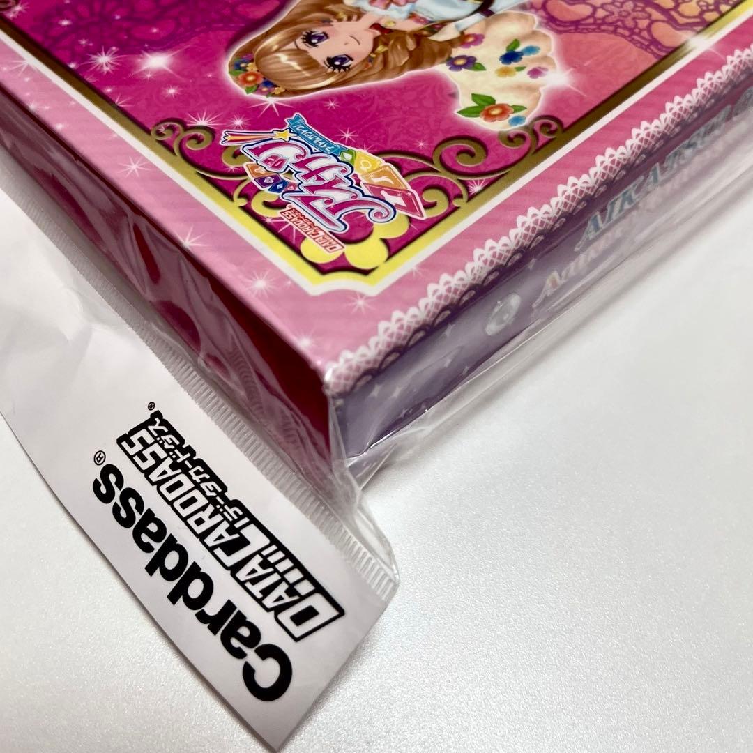 新品 アイカツ 4ポケット バインダー オーロラファンタジー 星宮 いちご 初期