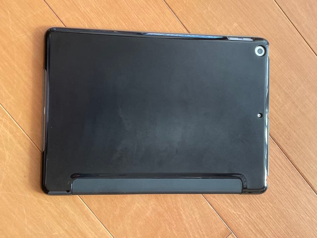 iPad (第6世代)Wi-Fiモデル、128GB