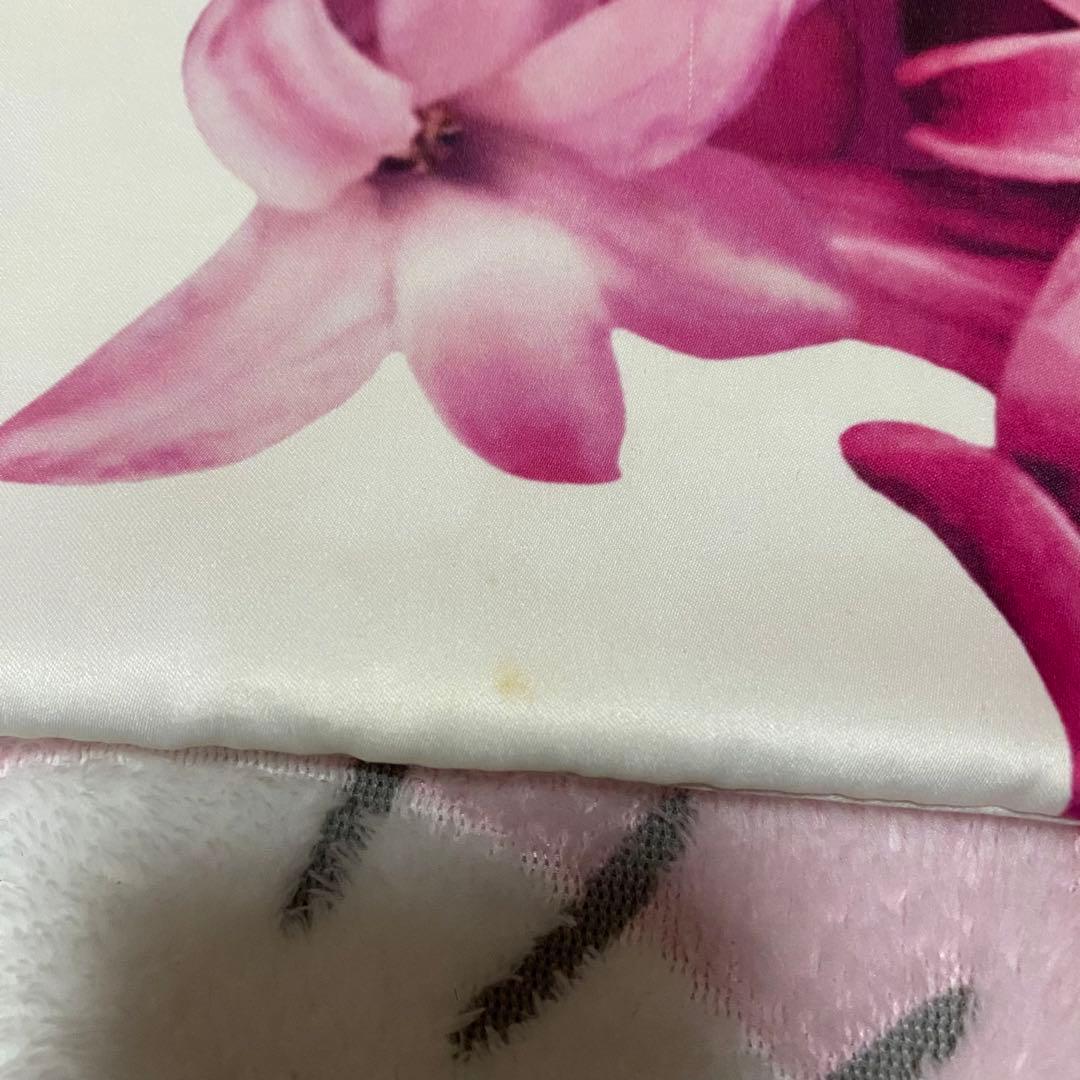 エレガンスフラワー　クッションカバー２点