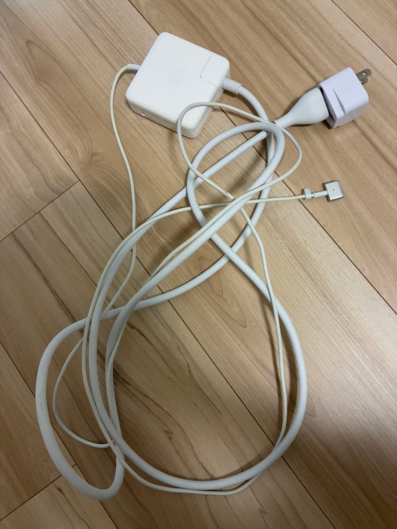 MacBook Pro 13\" Retina (Early 2015)＋充電器