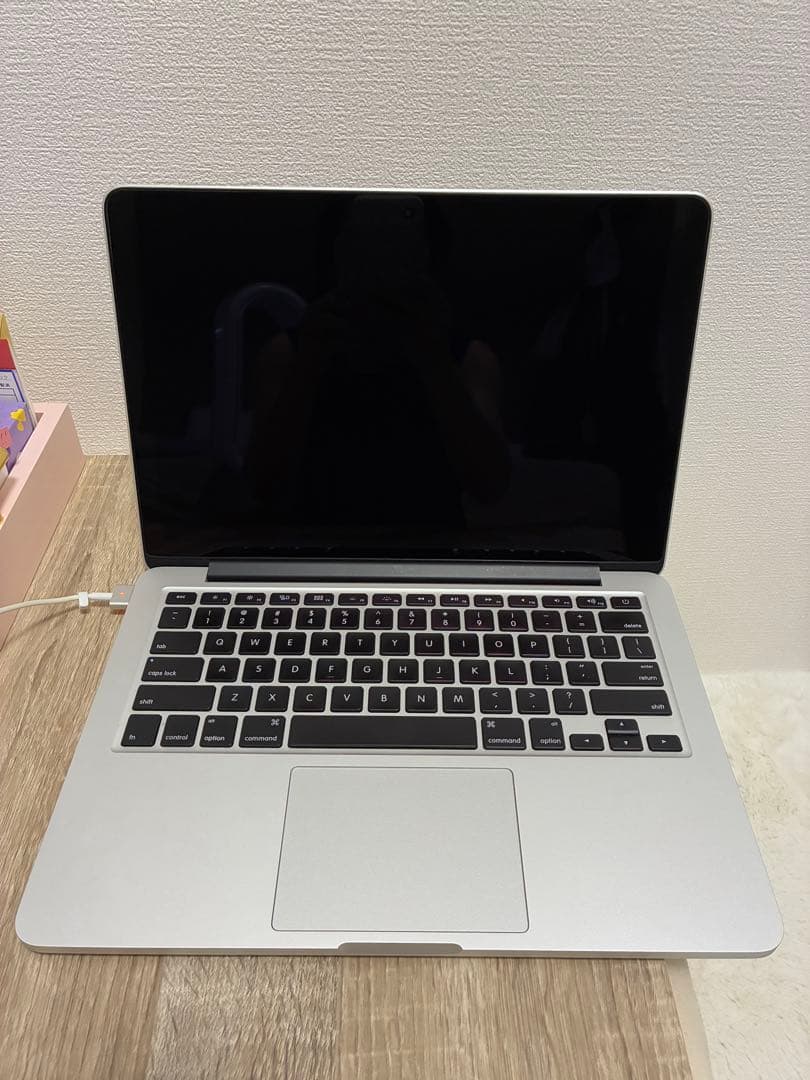 MacBook Pro 13\" Retina (Early 2015)＋充電器