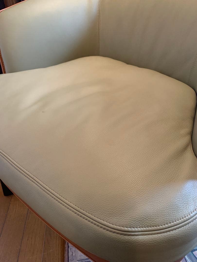 ポルトローナフラウ Nivola ニヴォラ 本革ラウンジチェア イタリア製