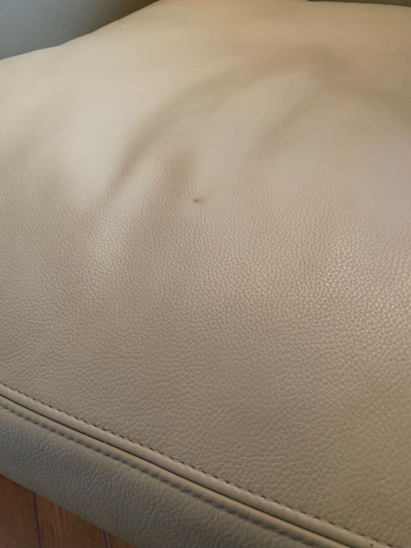 ポルトローナフラウ Nivola ニヴォラ 本革ラウンジチェア イタリア製