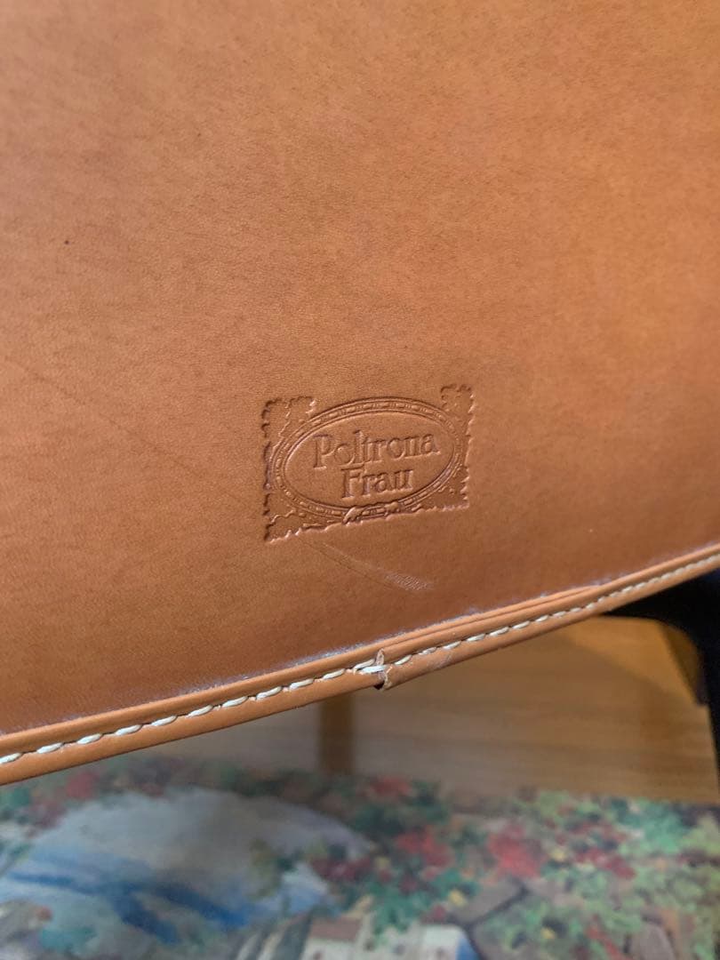 ポルトローナフラウ Nivola ニヴォラ 本革ラウンジチェア イタリア製