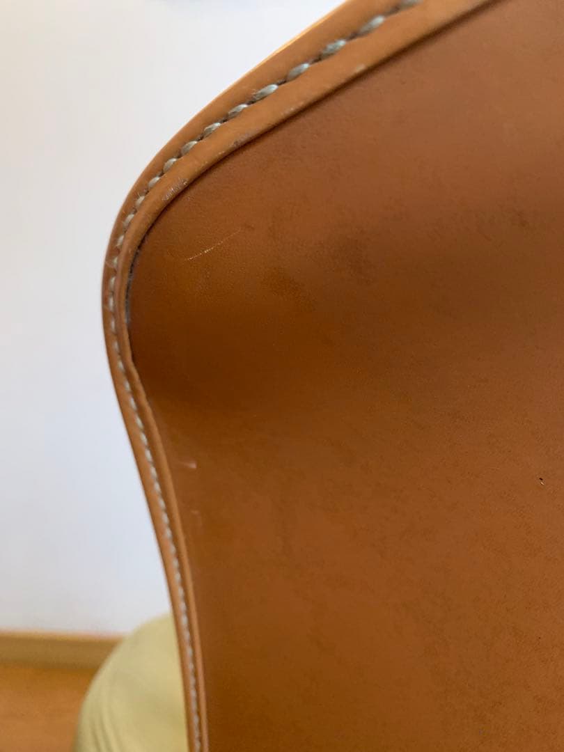 ポルトローナフラウ Nivola ニヴォラ 本革ラウンジチェア イタリア製