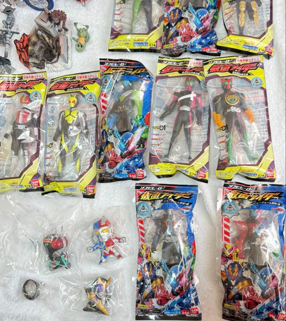 ウルトラマン/仮面ライダー /ガンダム /ウォータリアン　エイリアン　まとめ売り