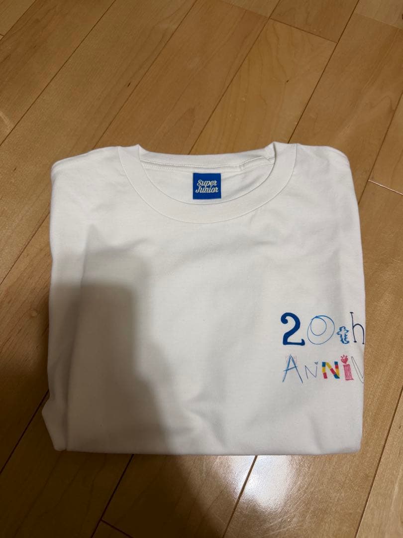 SUPER JUNIOR ANNIVERSARY Tシャツ