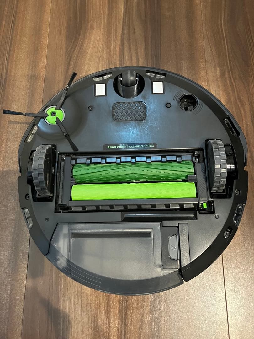 ロボット掃除機 ルンバ フィルターとブラシを新品に交換済み