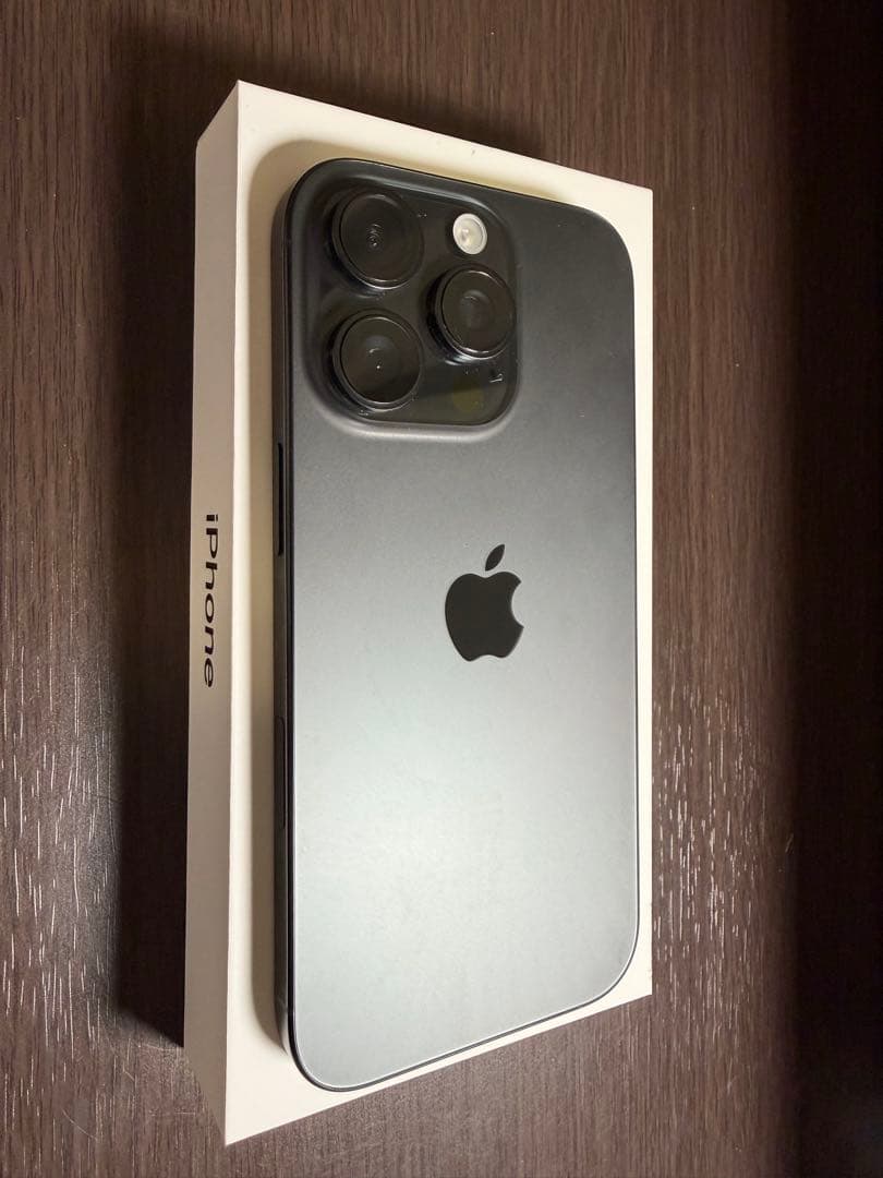 iPhone16Pro（スペースブラック　128GB）