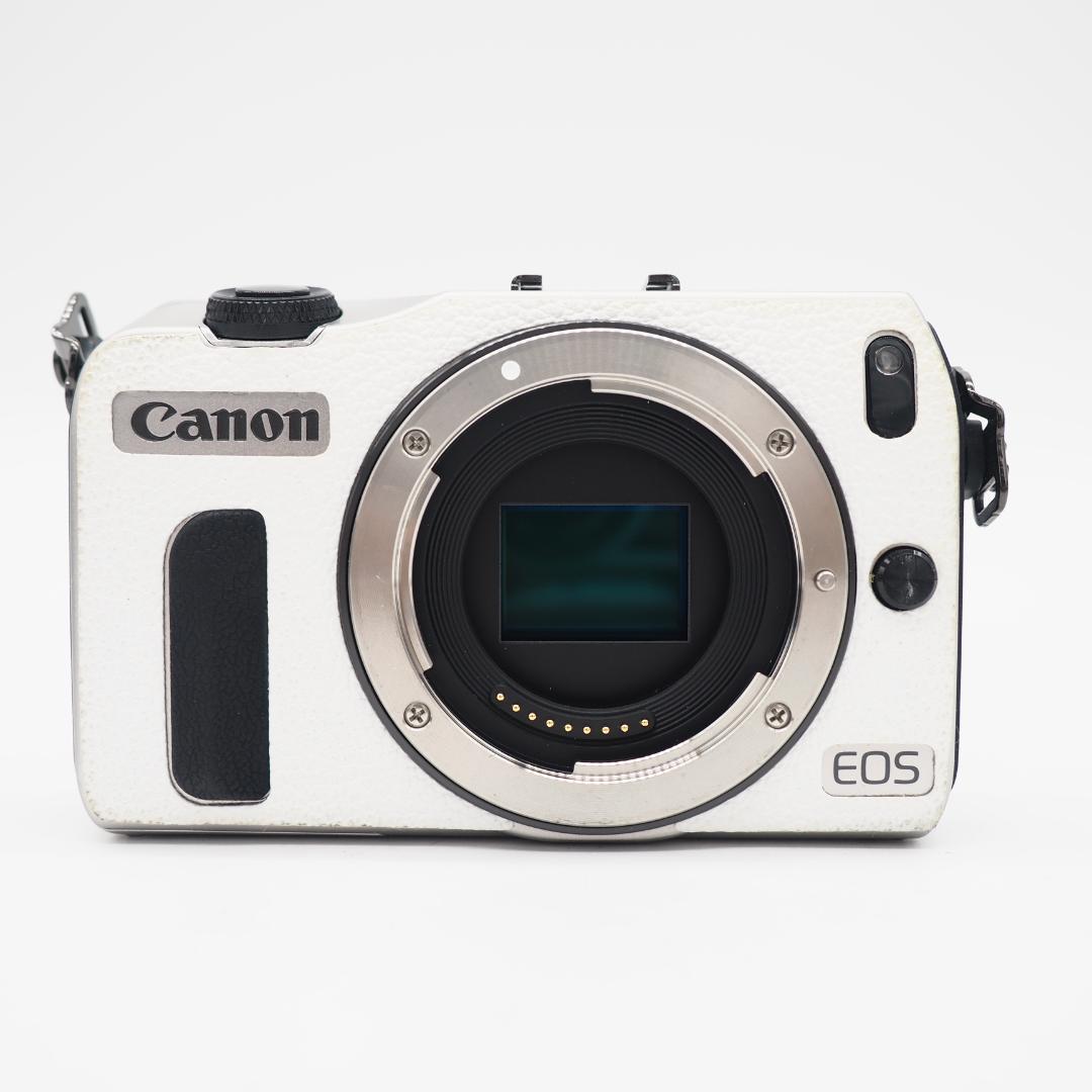 Canon ミラーレス一眼カメラ EOS M ボディ