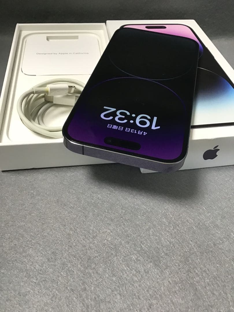 美品　Appleストア版　SIMフリー　iPhone14 Pro 128GB