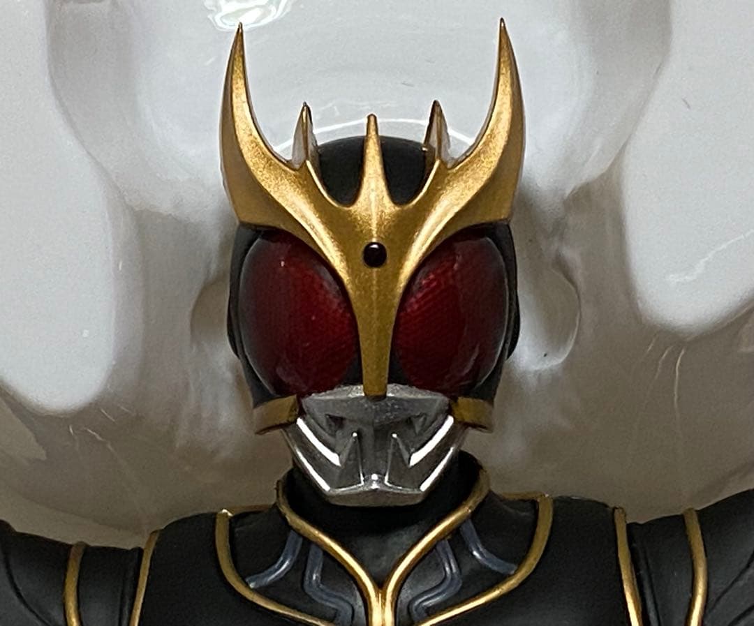 S.H.Figuarts 真骨彫製法 仮面ライダークウガ アルティメットフォーム