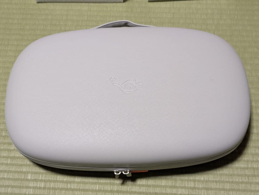 Aladdin Poca ポータブルプロジェクター