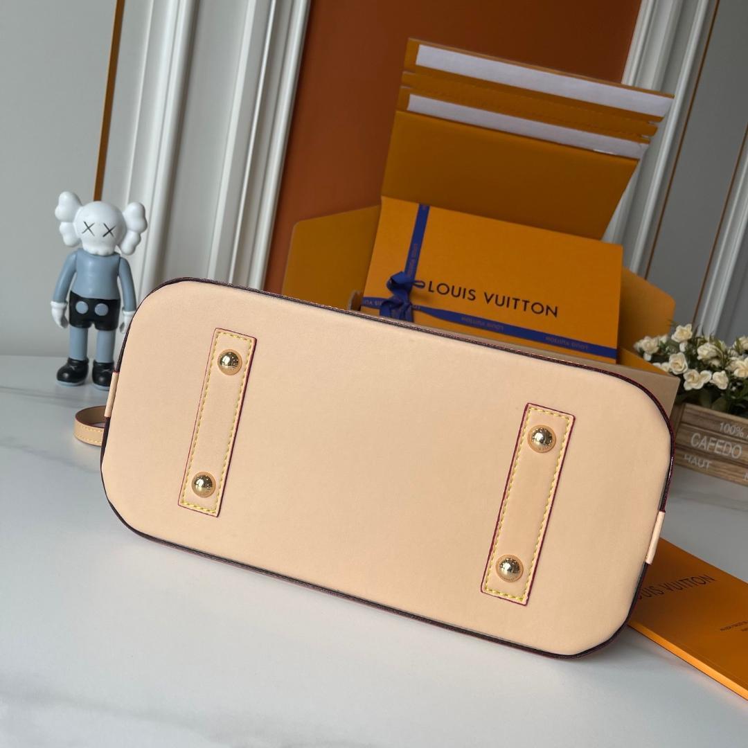 LOUIS VUITTON ルイ ヴィトンモノグラムアルマ ハンドバッグ