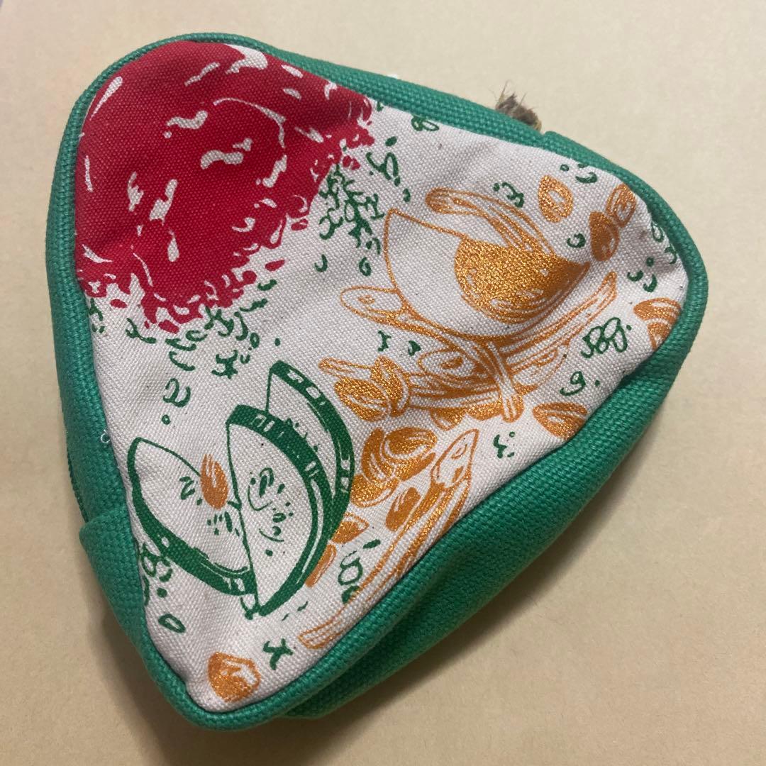 ナシレマ　マレーシア　土産　ポーチ　マレーシア雑貨　bingka