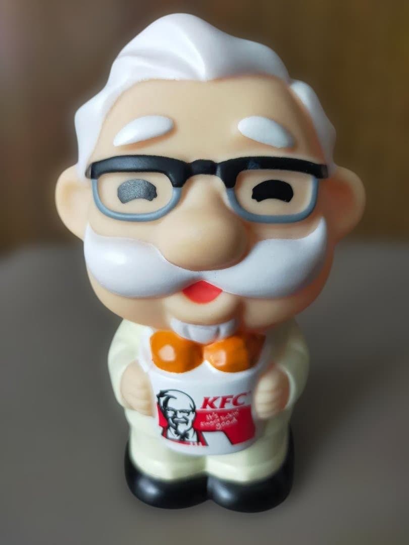 ソフビ貯金箱、人形５個　ノベルティ　非売品