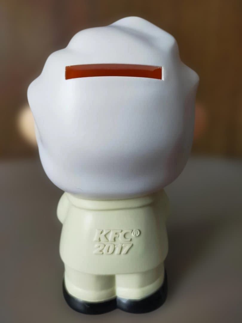 ソフビ貯金箱、人形５個　ノベルティ　非売品