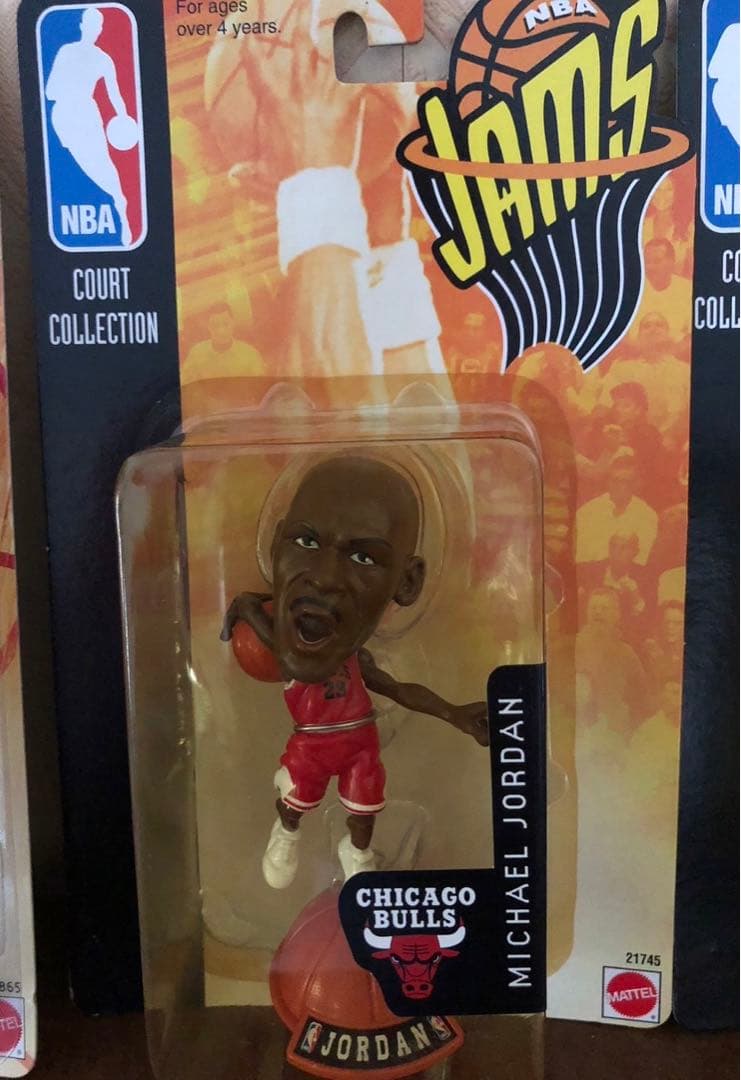 【新品未開封】4点セット　マイケルジョーダン　フィギュア