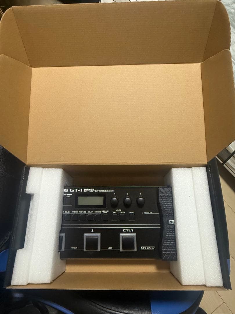 BOSS GT-1 ギター　マルチエフェクター