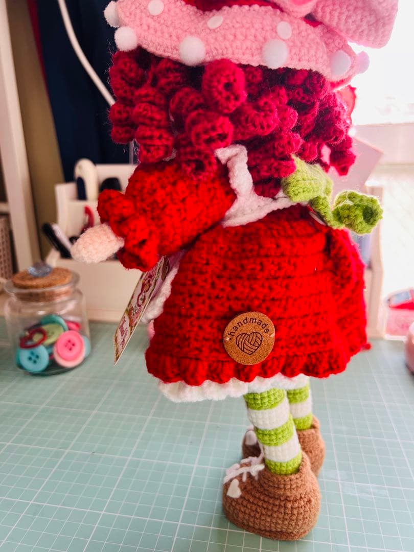 ストロベリーショートケーキ かぎ針編みハンドメイドセット人＋小物付き・限定セット