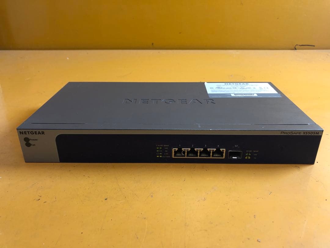 P*L様 NETGEAR ProSafe X5505M スイッチングハブ ジャン