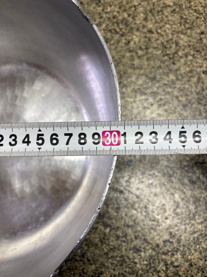 アルミ製ヤットコ鍋　30センチ