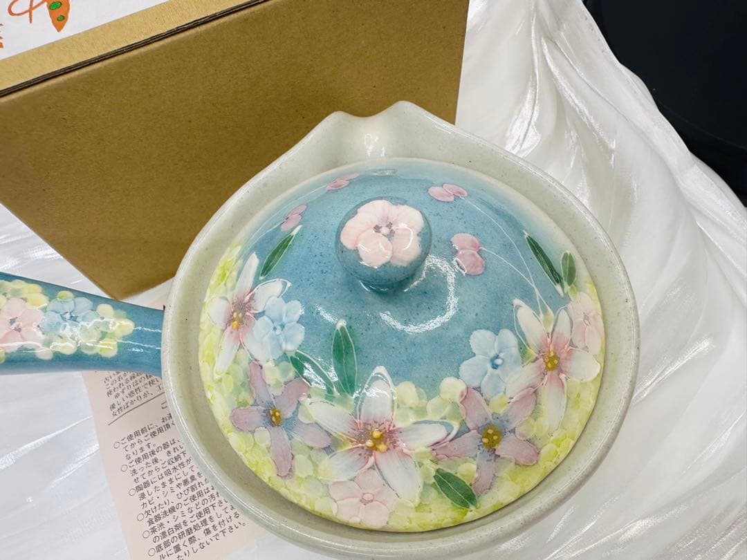 新品未使用　【薄紅花景色　平急須】瀬戸焼 急須 工房「ゆずりは」