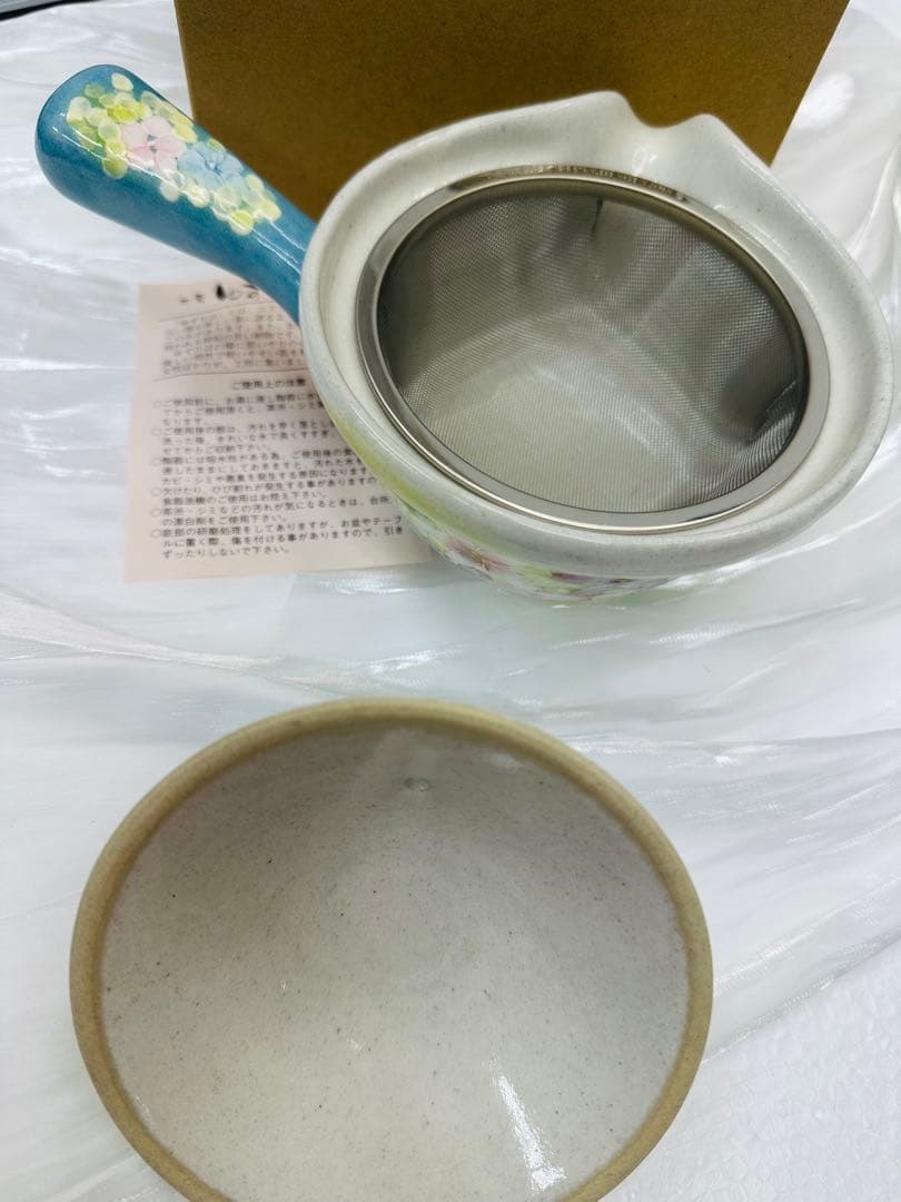 新品未使用　【薄紅花景色　平急須】瀬戸焼 急須 工房「ゆずりは」