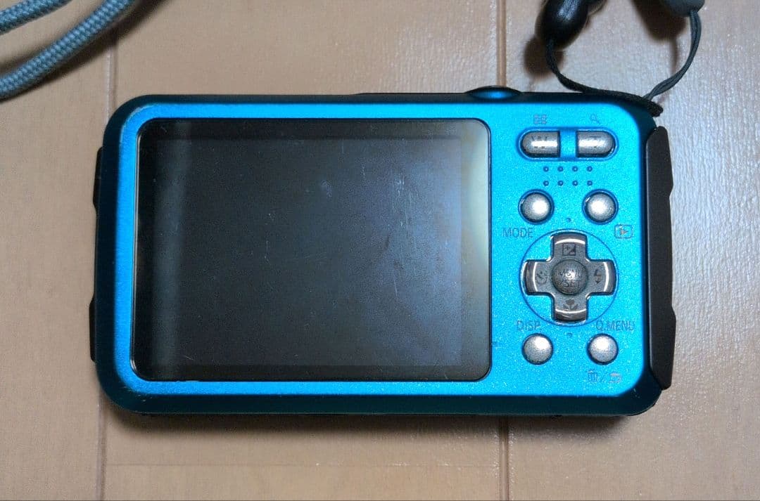 LUMIX DMC-FT5 防水デジタルカメラ