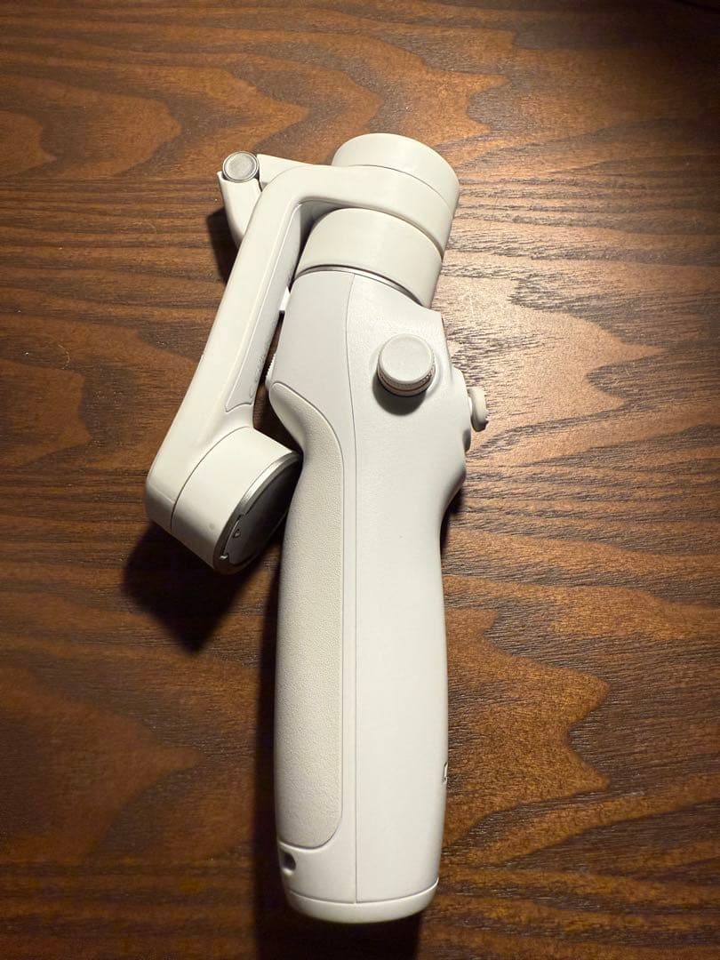 DJI Osmo Mobile 6 ジンバル