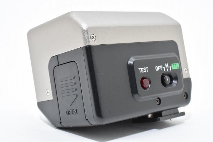 15547 未使用保管品 Contax TLA 200 コンタックス ストロボ