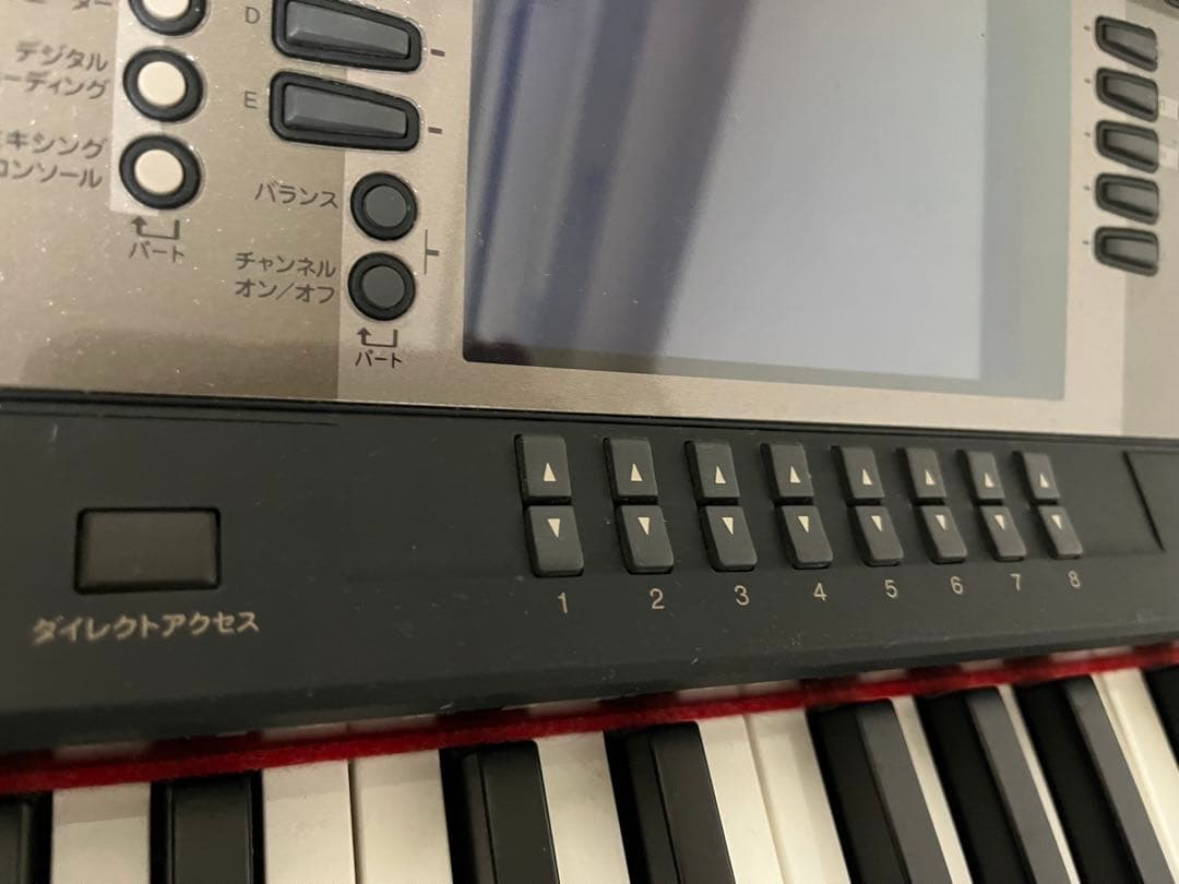 Yamaha Clavinova 電子ピアノCVP -205/203 更に値下げ