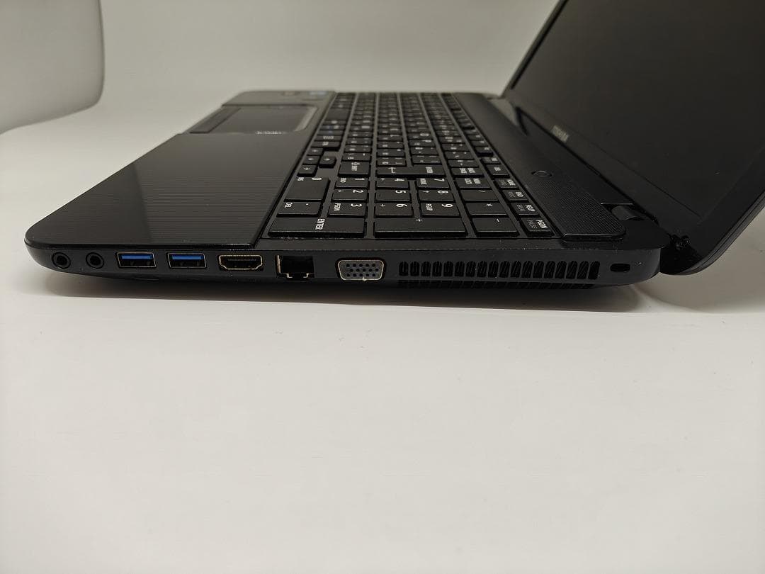 【東芝】爆速 Corei7/新品SSD128GB ノートパソコン 8GB F1