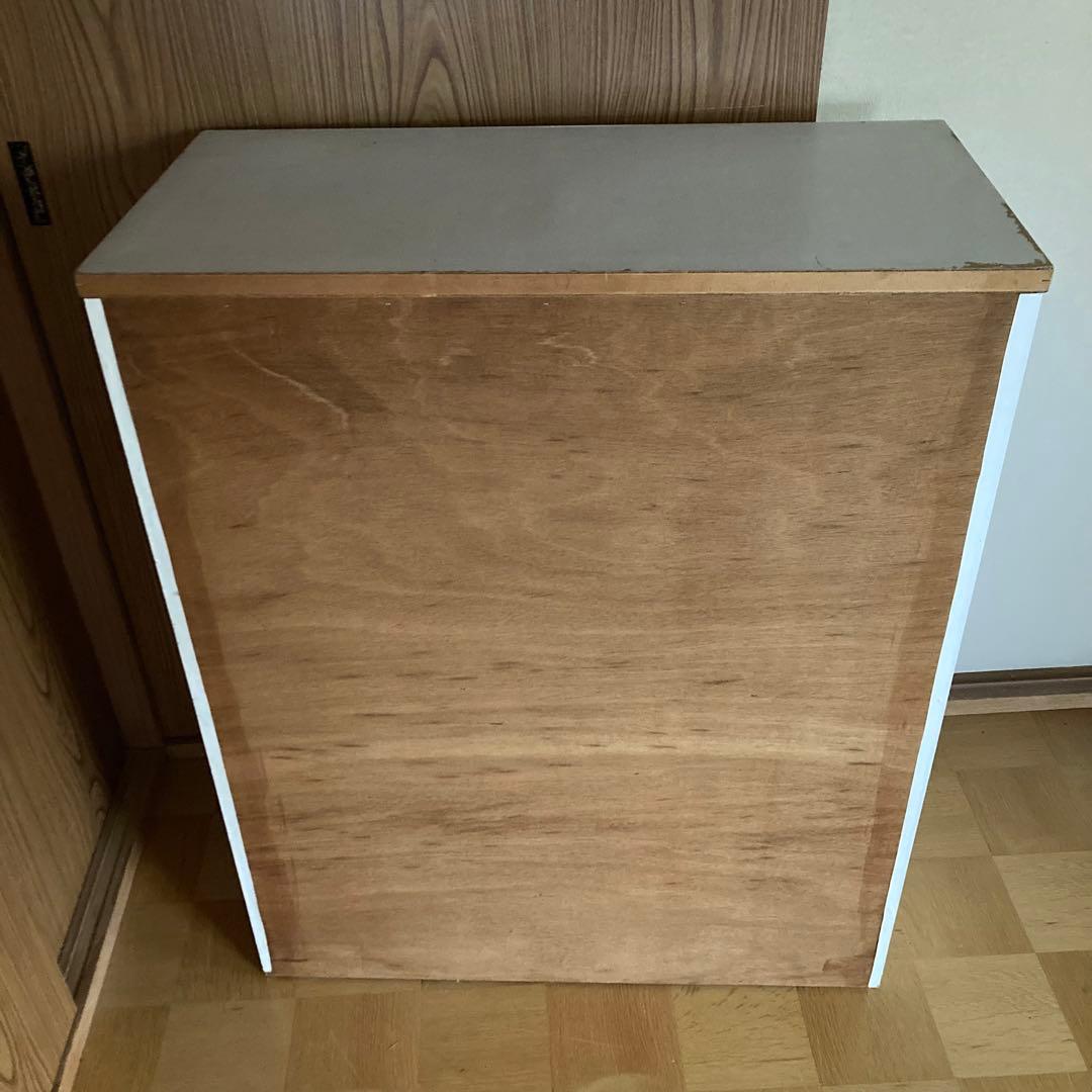 【最終値下げ】レトロポップなたんす　白