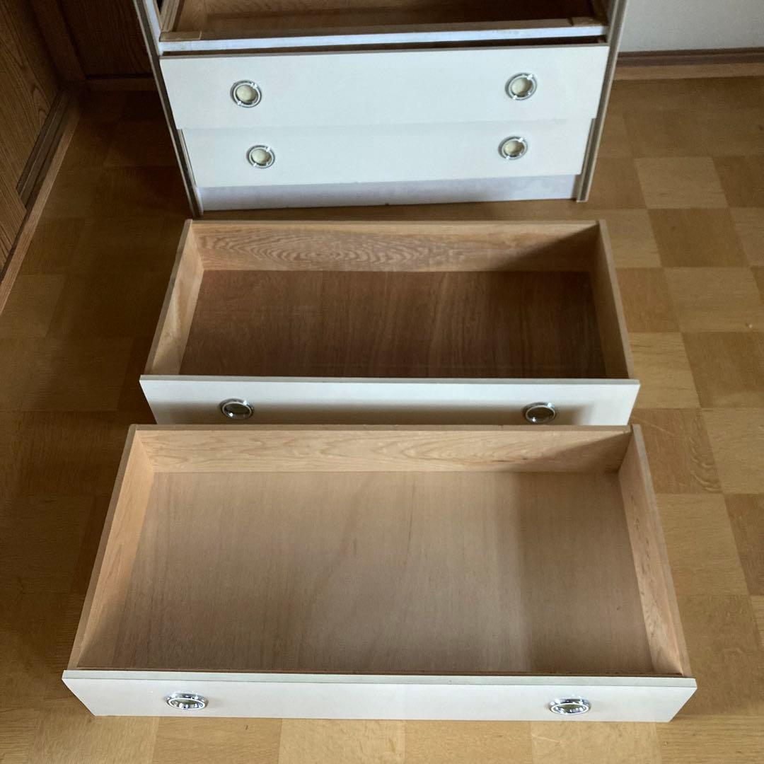 【最終値下げ】レトロポップなたんす　白