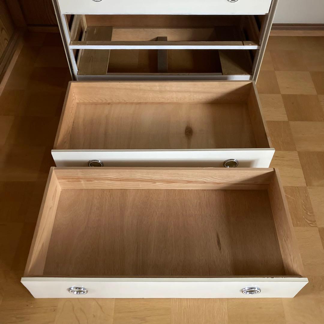 【最終値下げ】レトロポップなたんす　白